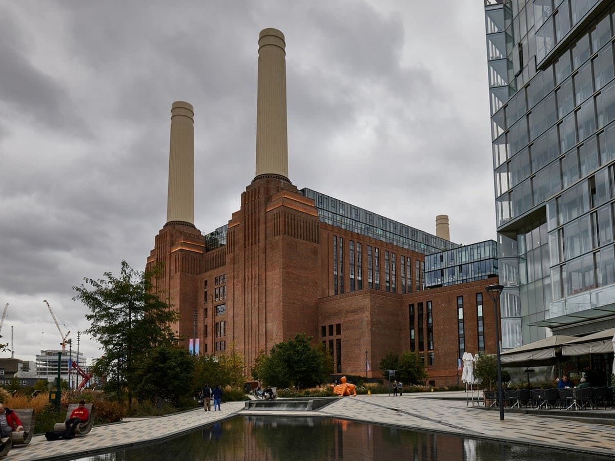 Battersea Power Station, Londra (https://batterseapowerstation.co.uk/)