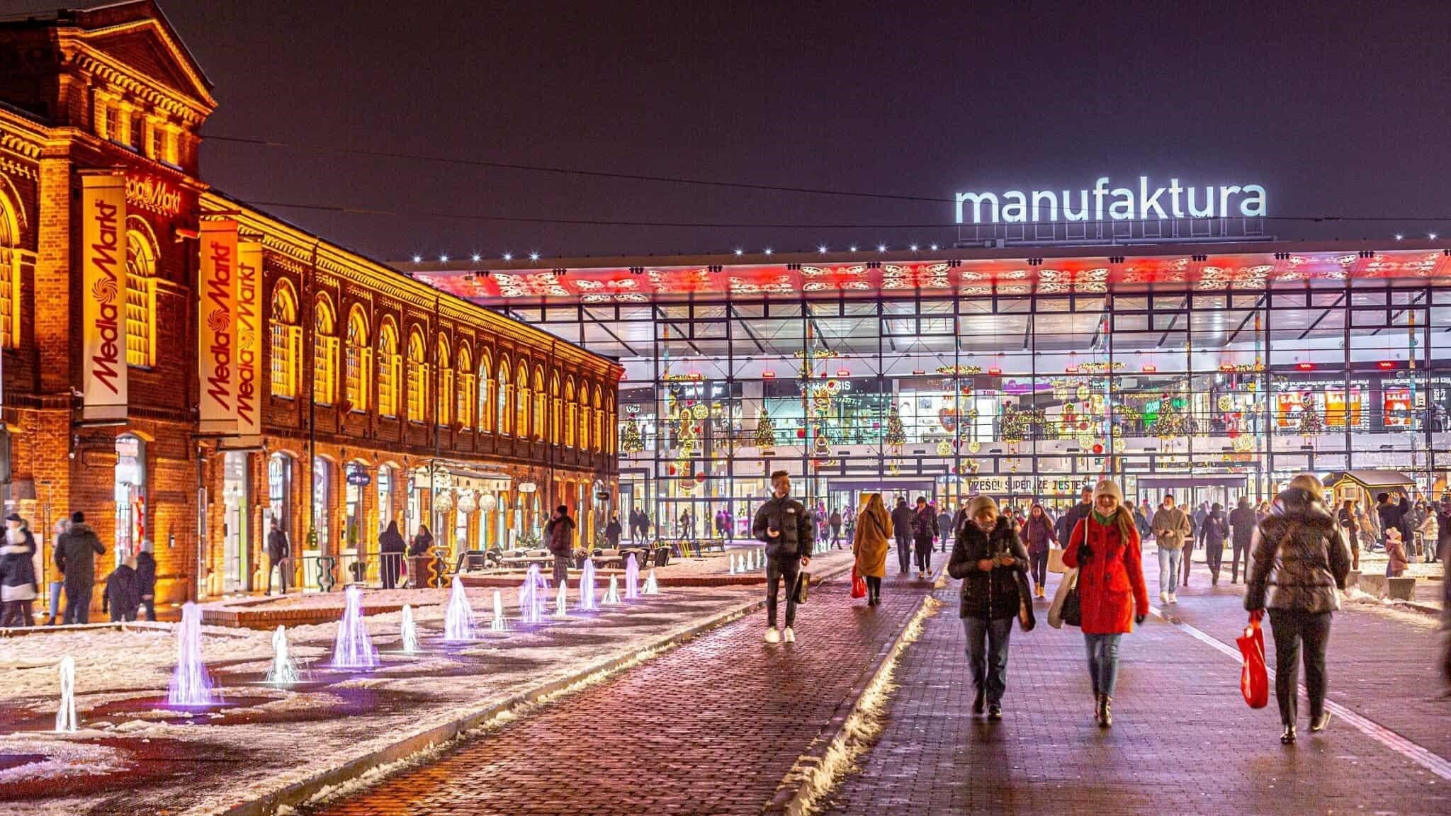 Manufaktura, Lodz, Polonya (https://en.manufaktura.com/)