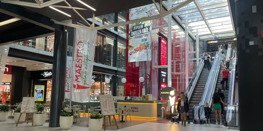 rajiceva-shopping-center-02